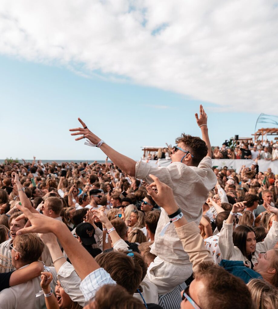 Audience from the festival Summer on in Båstad.